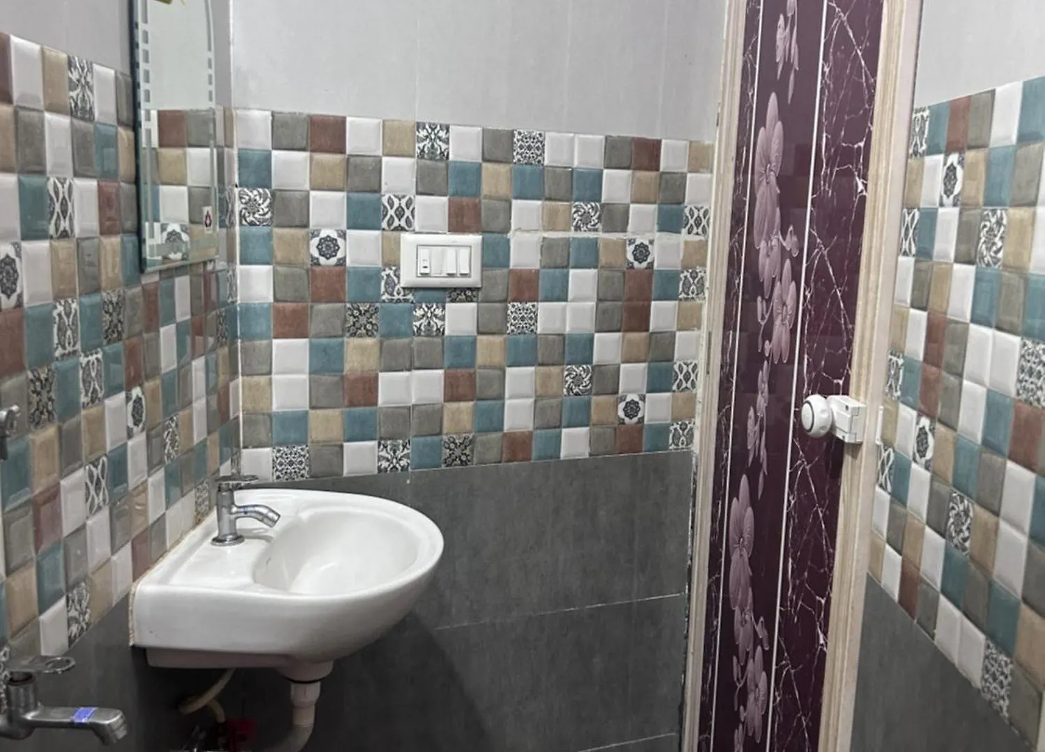 Chaithritha Ladies Homestay Thiruvananthapuram